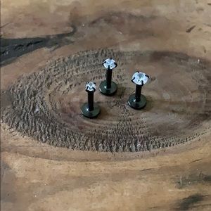 Labret 16g gunmetal rhinestone earrings